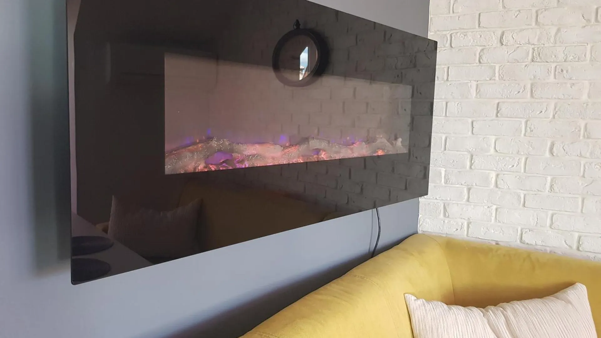 Синьо Лято Burgas Apartment