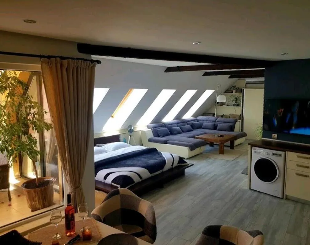 Apartment Синьо Лято Burgas
